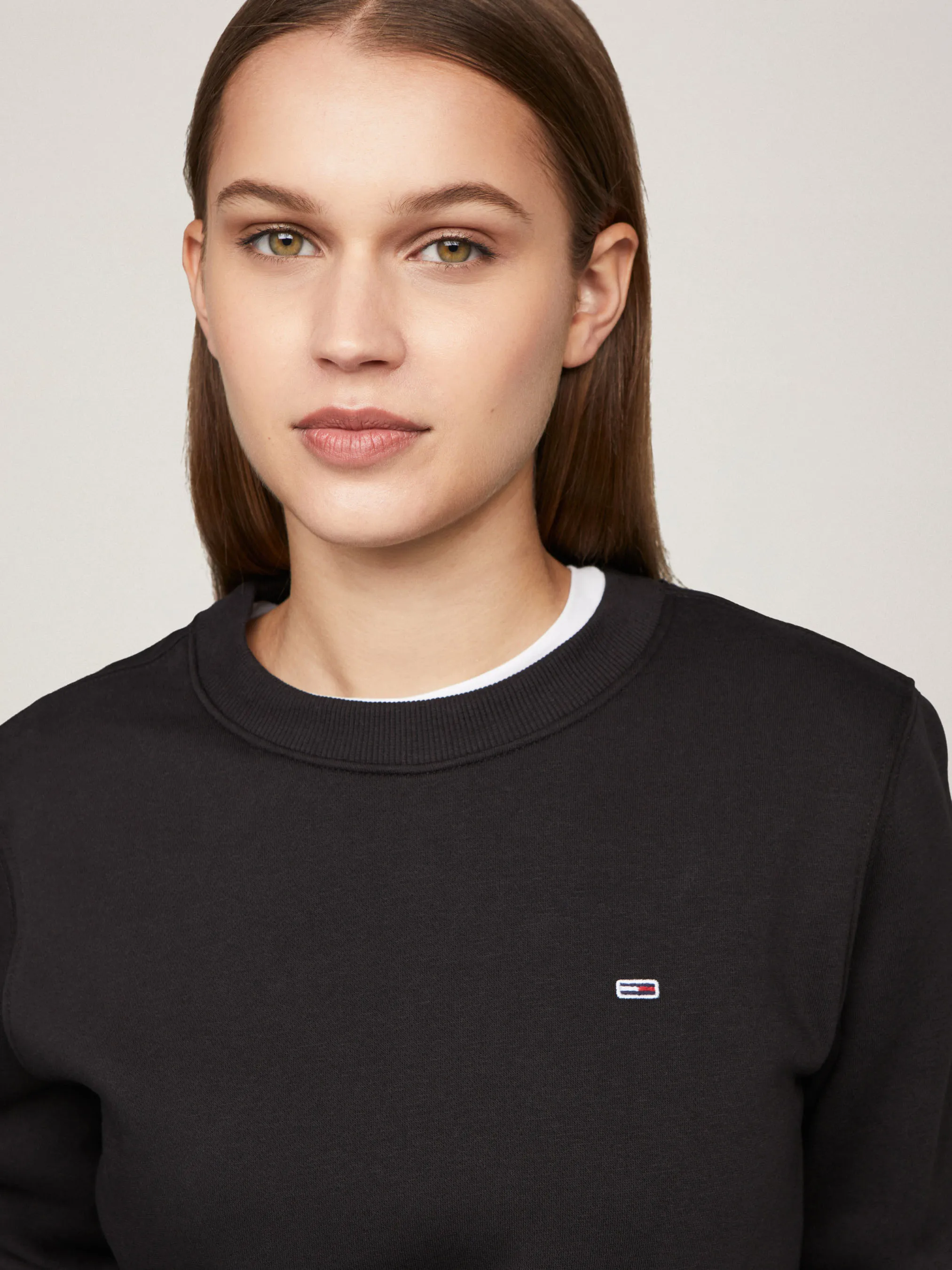 Flag Crew Neck Sweatshirt | Sweatshirts & Hoodies | Tommy Jeans