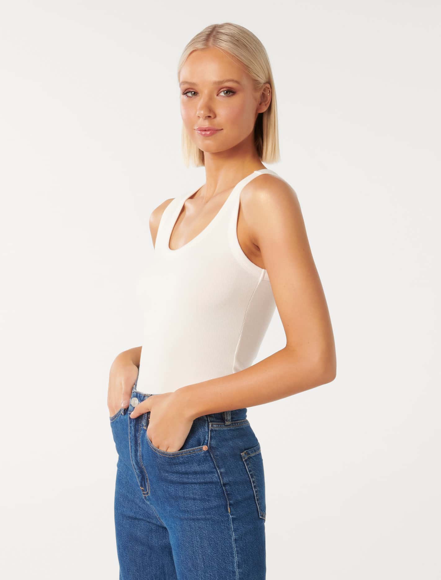 Nori Scoop Front Tank Top