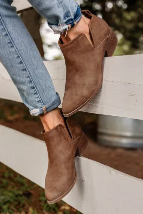 Qupid Rager Booties- Maple Distress Nubuck