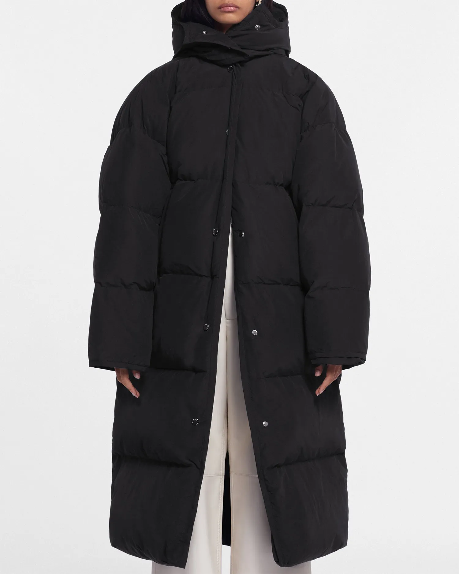 Riva - Tech Poplin Puffer Coat - Off Black