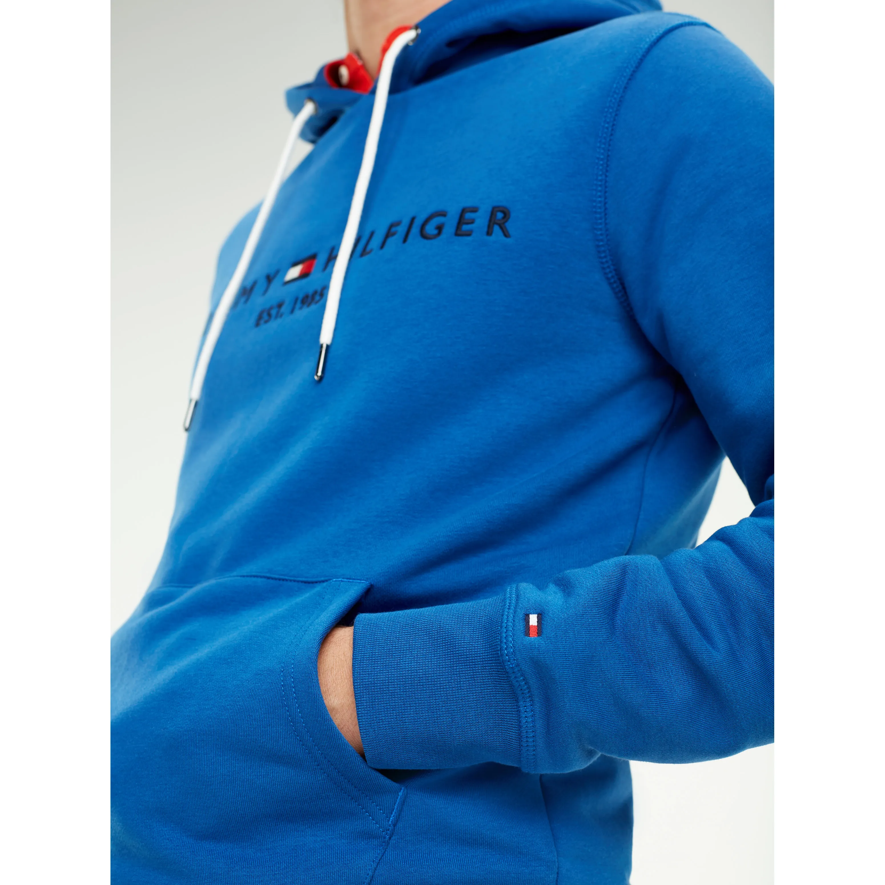 Tommy Logo Hoodie | Sweatshirts & Hoodies | Tommy Hilfiger