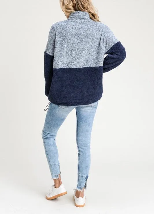 Two Tone Sherpa Half-Zip Pullover in Blue/Navy